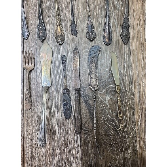 Lot of 44 Vintage Antique Silverplate Flatware Spoons Forks Crafting Silverware - Picture 4 of 16